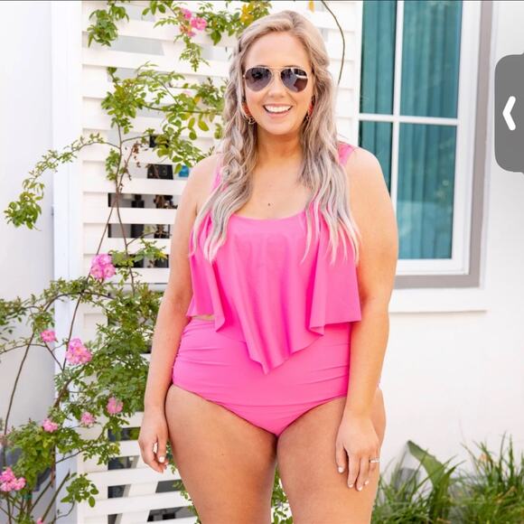 Chic Soul Other - NWOT CHIC SOUL barbiecore plus size two piece hot Pink Swimsuit 2X/3X